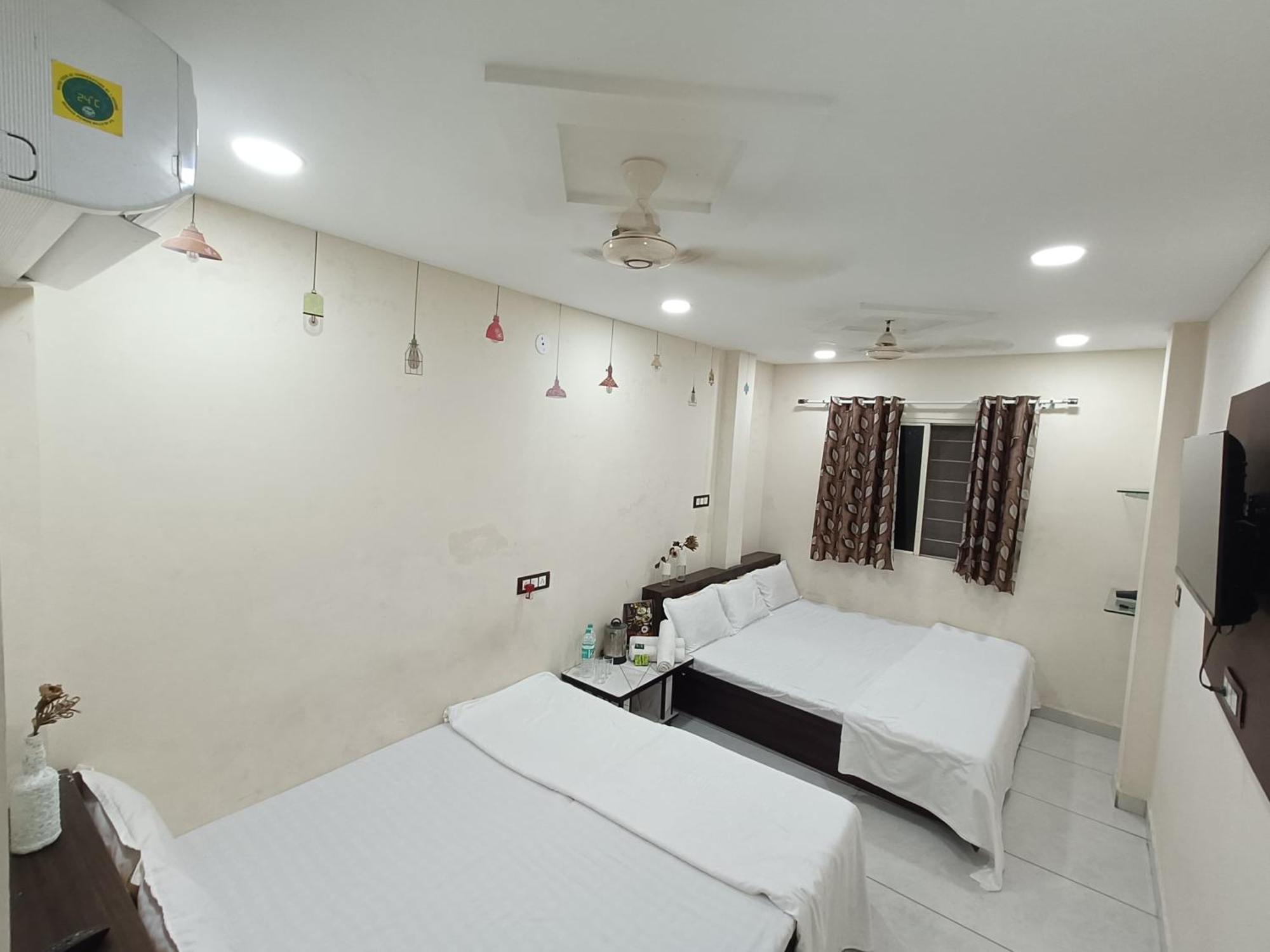Treebo Yatri Grah Kshipra T Hotel Ujjain Luaran gambar