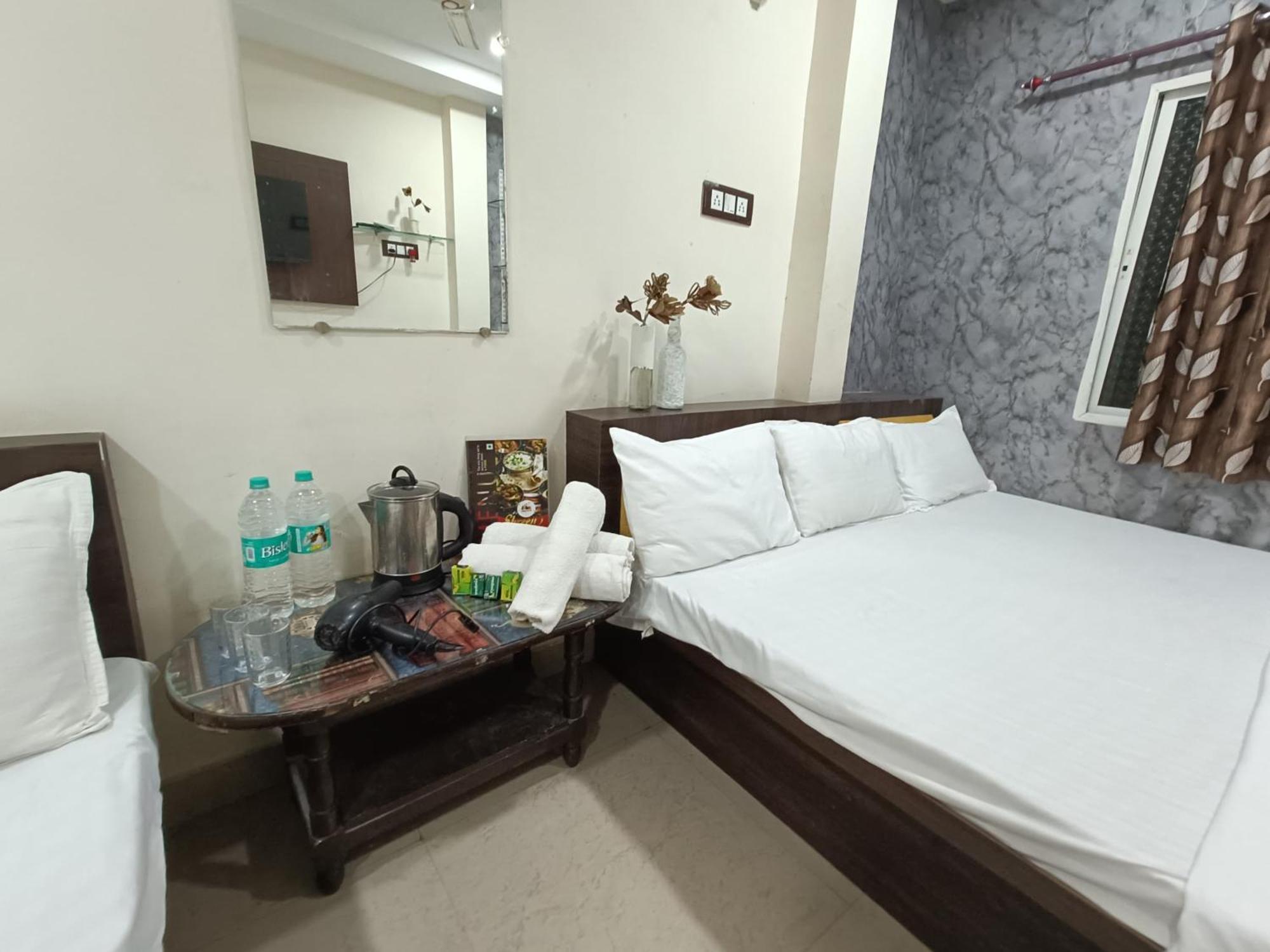 Treebo Yatri Grah Kshipra T Hotel Ujjain Luaran gambar