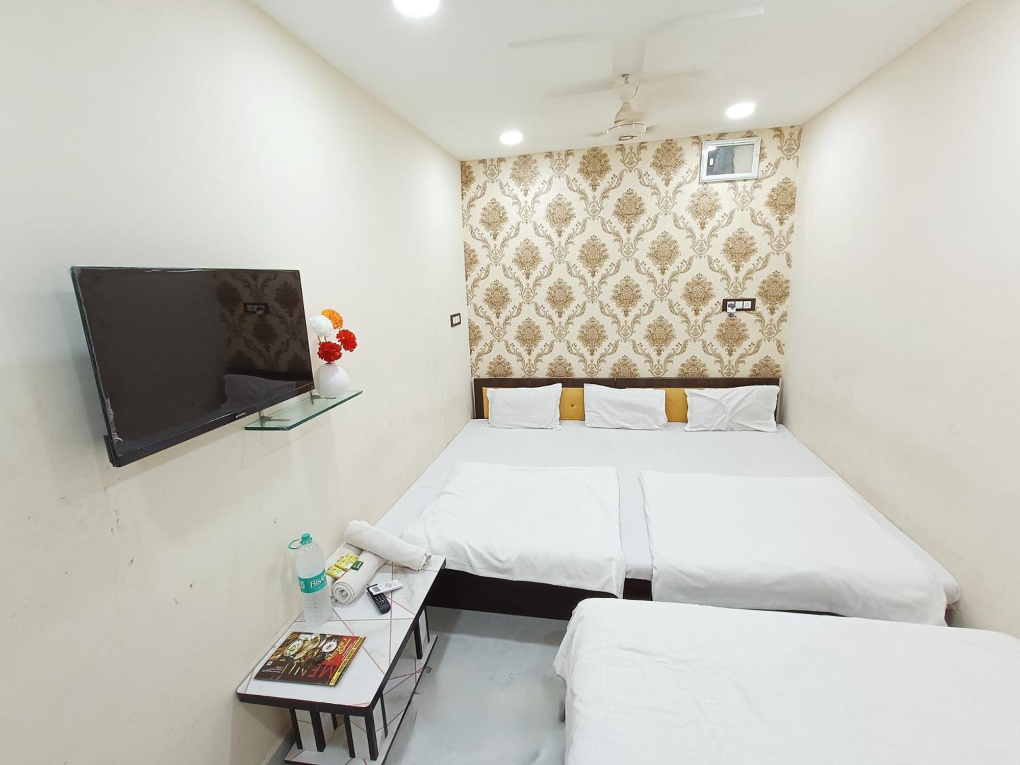 Treebo Yatri Grah Kshipra T Hotel Ujjain Luaran gambar