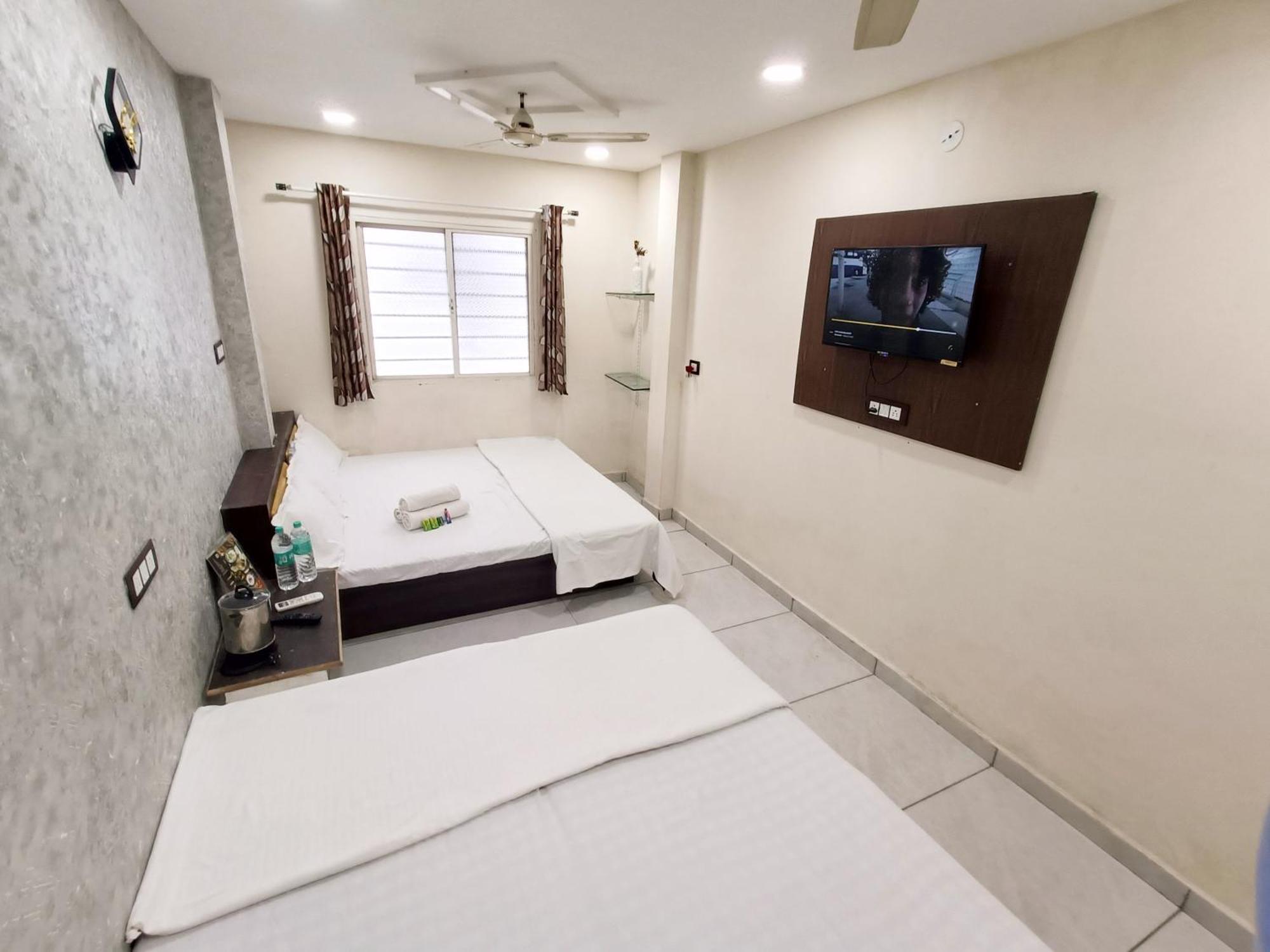 Treebo Yatri Grah Kshipra T Hotel Ujjain Luaran gambar